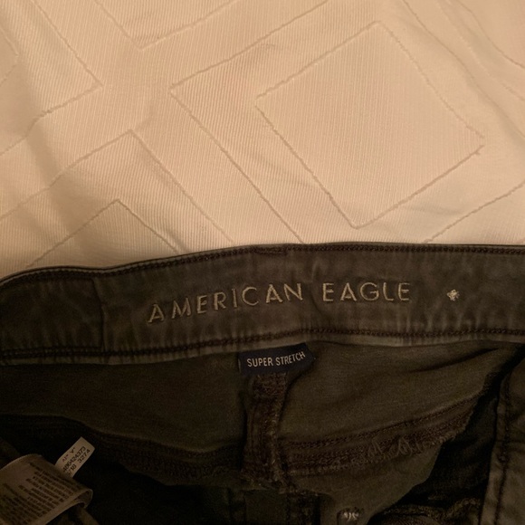 American eagle olive green jeans!! - Picture 2 of 2